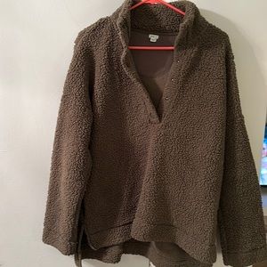 Aerie fleece pullover size small